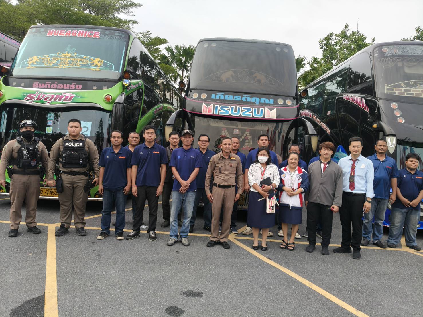 โรงเรียนอัสสัมชัญสมุทรปราการ ร่วมกับ สภ.สำโรงเหนือ ตรวจวัดปริมาณแอลกอฮอล์พนักงานขับรถบัส เพื่อความปลอดภัยในการเดินทางของนักเรียน