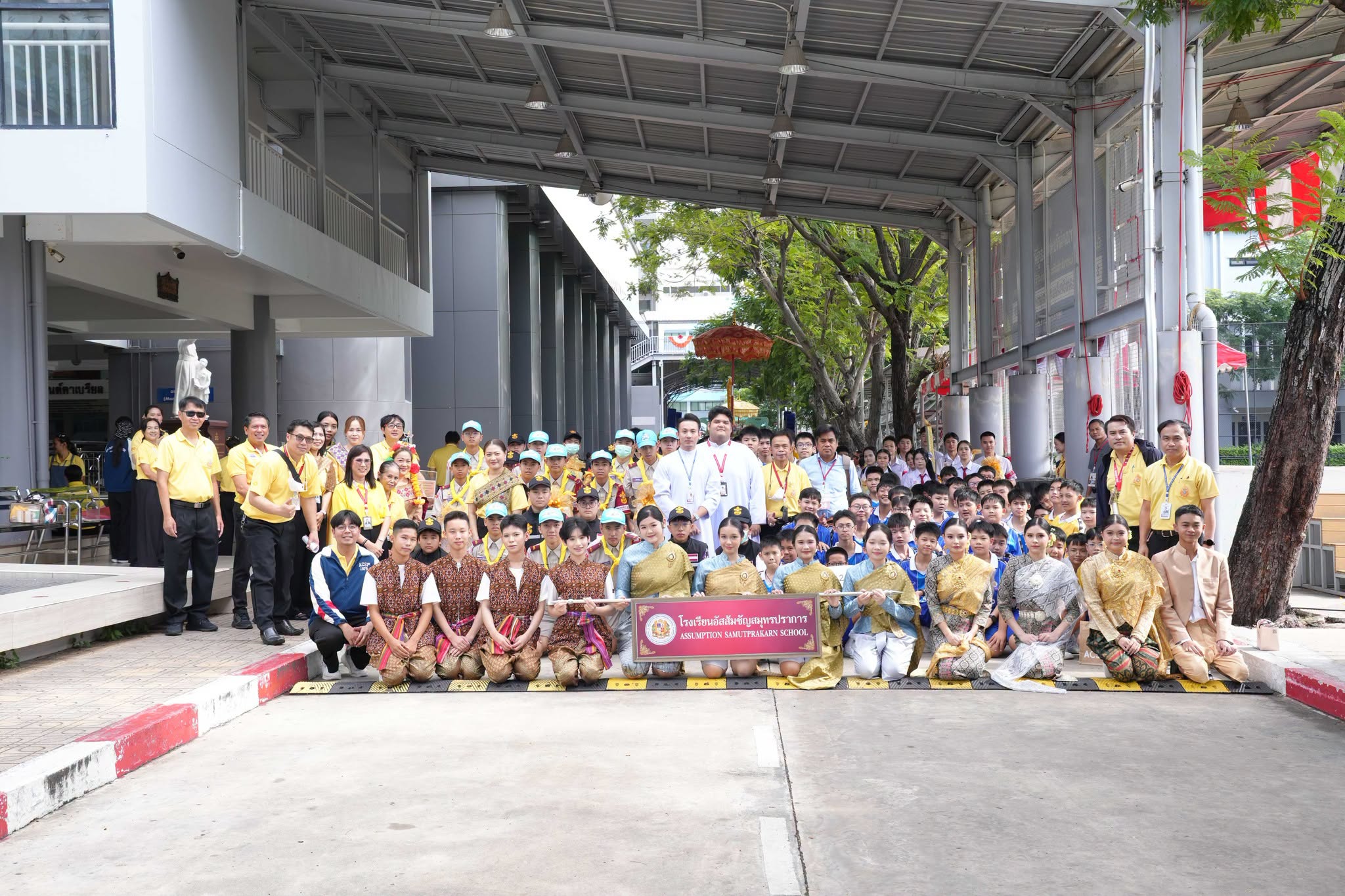 โรงเรียนอัสสัมชัญสมุทรปราการจัดพิธีแห่เทียนพรรษา ประจำปีการศึกษา 2569