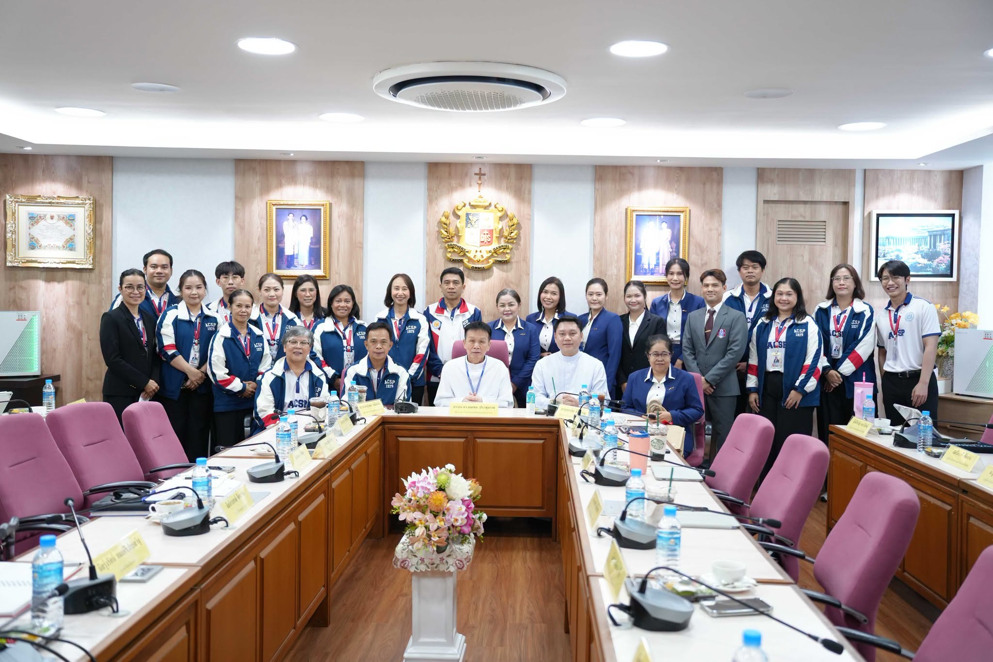 ภราดาครรชิต สีสาวรรณ ผู้อำนวยการ พร้อมคณะผู้บริหารโรงเรียนอัสสัมชัญนครราชสีมา ศึกษาดูงานหลักสูตรแผนพหุศาสตร์เอกนิเทศศาสตร์ ณ โรงเรียนอัสสัมชัญสมุทรปราการ